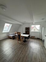 Zentrale aber ruhige Lage mit schönem Ausblick Bild 8