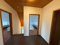 Hochwertiges 11-Personen Monteurhaus mit Einliegerwohnung Zdjęcie 8