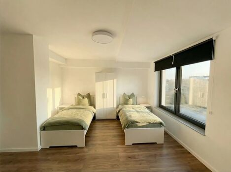 Neubau-Unterkunft mit 50+ Betten, voll ausgestattet Zdjęcie 2