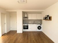 Neubau-Unterkunft mit 50+ Betten, voll ausgestattet Picture 2