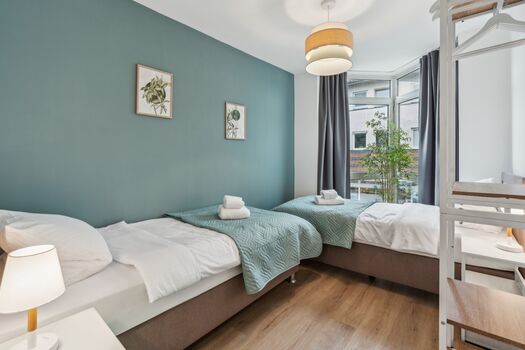 HOME FOR YOU I 3-Bettzimmer für 6 Personen I Bocholt Bild 3