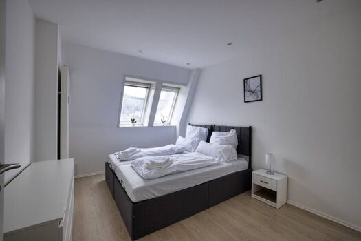City Loft mit Billardtisch