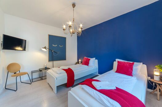 SpaceStays Monteurs Apartment for 6 Waschmaschine Küche ETC. Bild 3