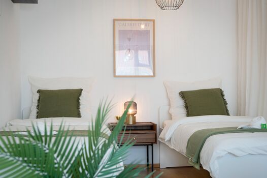 SpaceStays Monteurs Apartment for 6 Waschmaschine Küche ETC. Bild 5