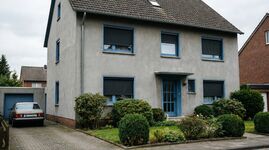 GK4 / TOMASZ-LIVING in GEILENKIRCHEN - Parkplatz inklusive Zdjęcie 6