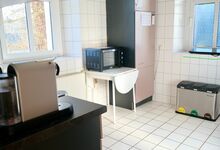 "PENSION Berggasse": Gemeinschaftsküche · WLAN · Smart-TV · Parkplätze Bild 6