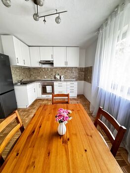 Vardi Haus