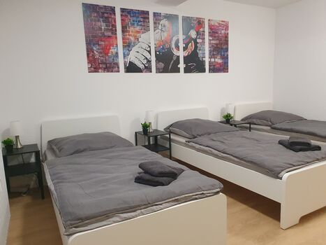 Zimmer 2