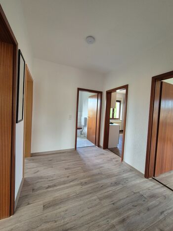 Haus mit 6 Einzelzimmer oder 6 Doppelzimmer Bild 4