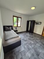 Haus mit 6 Einzelzimmer oder 6 Doppelzimmer Bild 14