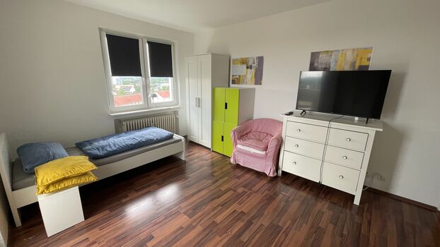 Hanau * 6 Personen * 90Euro/Nacht * Balkon