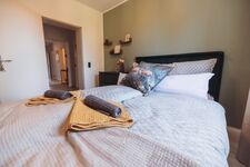 Habitania Homes | H-OL-MES | 135 qm 6-Bett-Apartment | 3 SZ im Herzen OL Bild 6