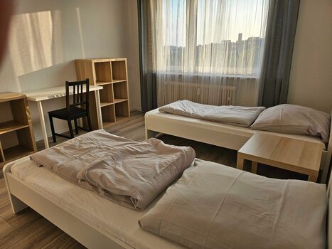 Schlafzimmer 1