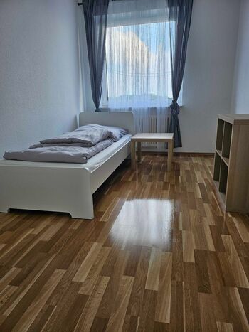 **** Hometime24 - Frisch renovierte Wohnung in Wuppertal *** Bild 2
