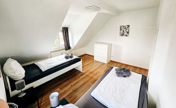7 Renovierte Apartments mit Einzelbetten, WLAN, Parkplatz Bild 2