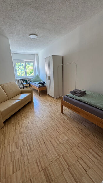 HomeBase - gehobene Monteurzimmer in Geislingen Bild 4