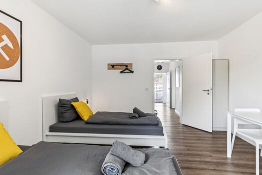 Moderne Monteurwohnung Dinslaken | Platz für große Gruppen Bild 5