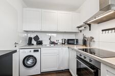 Moderne Monteurwohnung Dinslaken | Platz für große Gruppen Bild 9