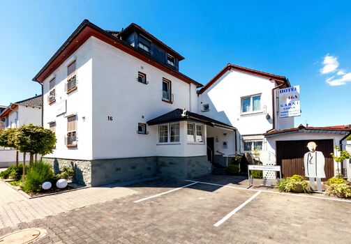 Business Pension Gasper Raunheim Picture 3