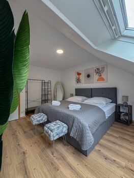 ADN LUX - Günzburg City - 6 Persons - Modern