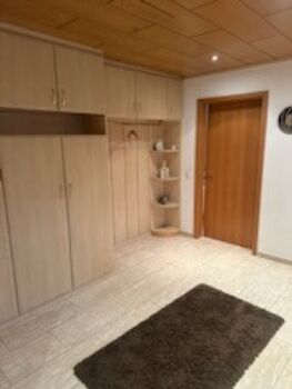 Große Monteur-/Ferienwohnung mit 2 Balkonen Bild 2