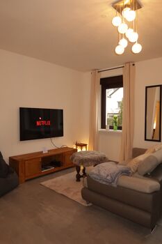 Brody Apartment 80 qm Wohnung 5 min von Friedberg