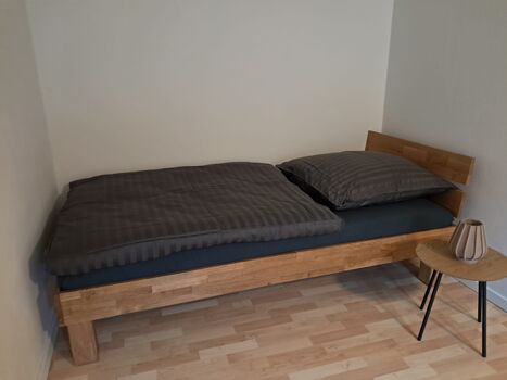 Ihr Zuhause auf Montage: ruhige 3-Zimmer-Wohnung mit Balkon nahe A6 Bild 4