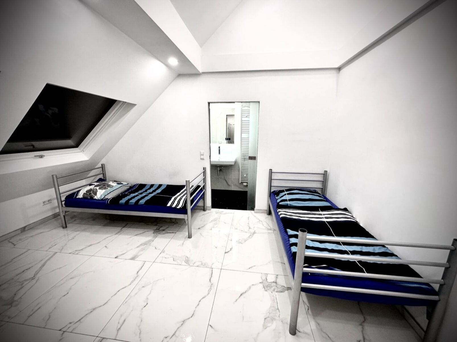 Apartment 2 Schlafzimmer 1