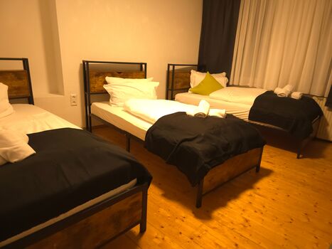 Komplettes Monteurhaus in Pforzheim – ideal für Firmen ab 15,00 EUR Picture 3