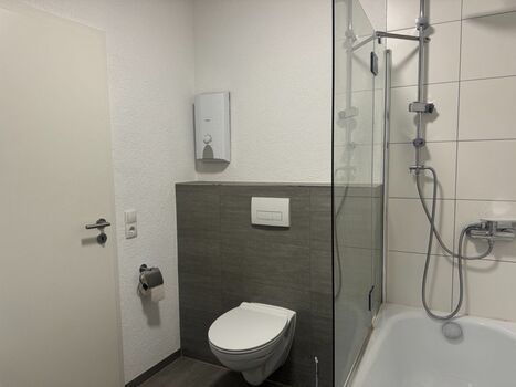 Unsere klassische Monteur-Zimmer in Kelsterbach und Umgebung Picture 2