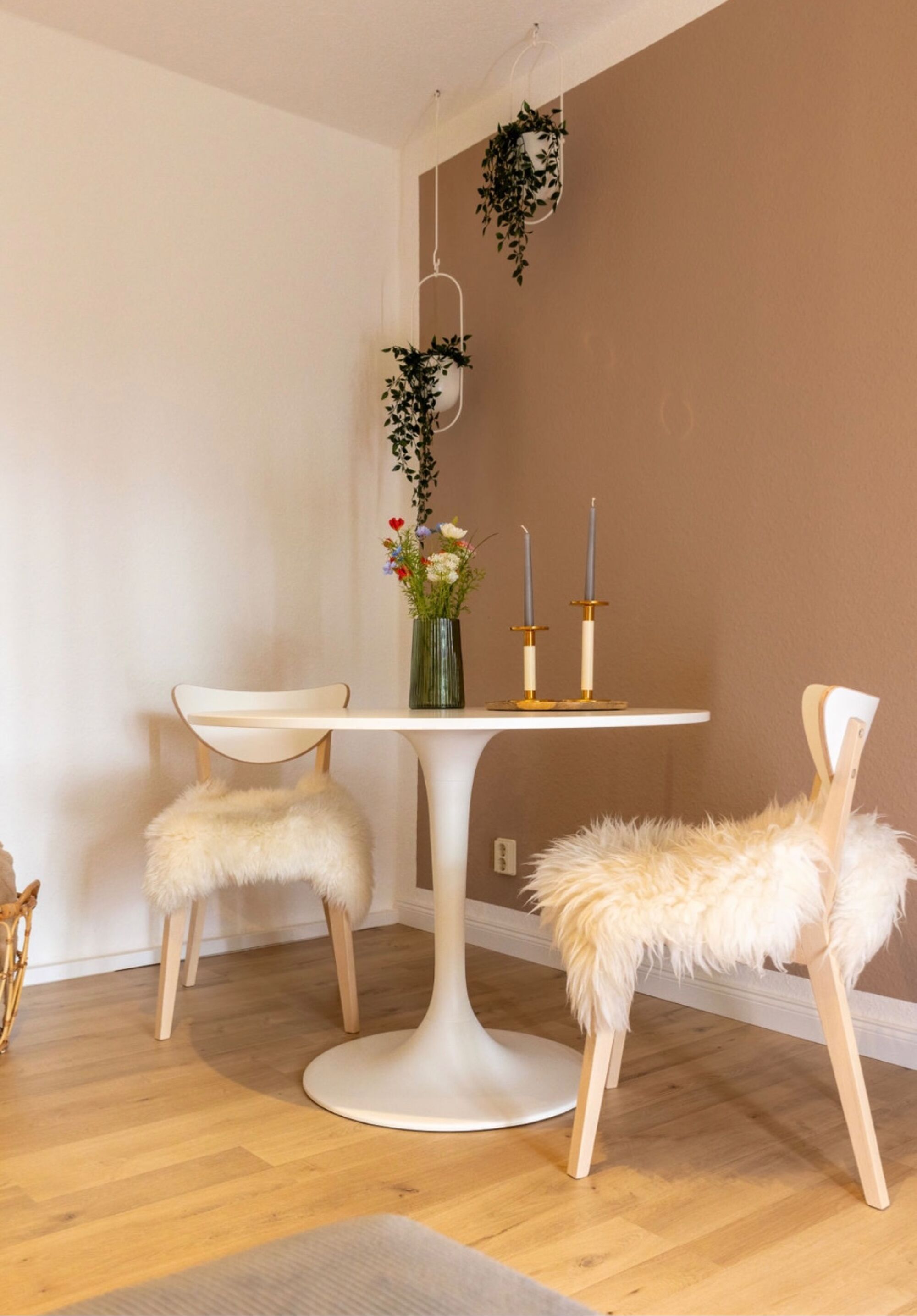 Wohnzimmer- Living Room