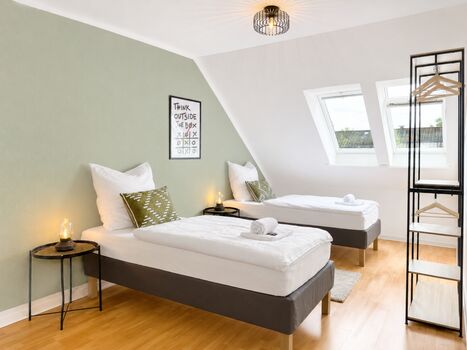 Schlafzimmer 2