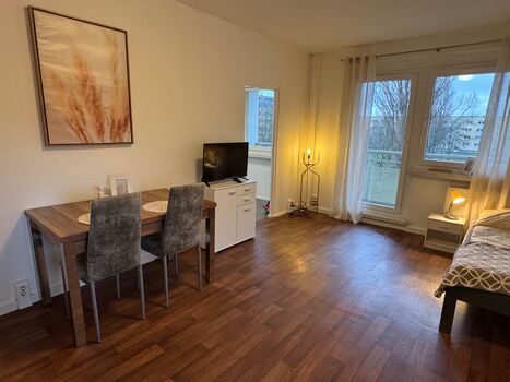 Möblierte Wohnung- Moteurzimmer Magdeburg Bild 2