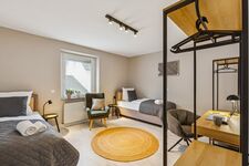 3 Wohnungen/20 Schlafplätze-Parkplatz,Küche,Garten,WLAN,TV,Wohnzimmer Bild 13