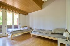 Zentrales Wohnen mit Garten in München Picture 10