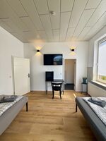 Pension Üfinger Hof – direkt am Industriegebiet Bild 9