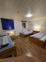 Schlafzimmer DG