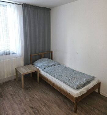 **** Hometime24 - Frisch renovierte Wohnung in Neuss **** Bild 5