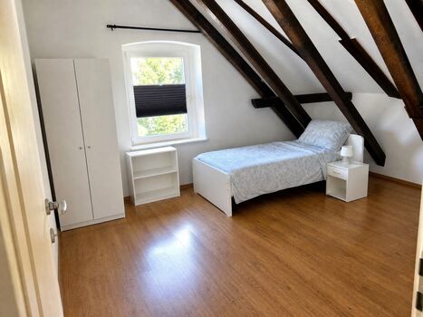 FL3 / TOMASZ-LIVING in FLENSBURG - Küche + TV