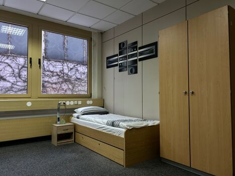 BURD´S BOARDINGHOUSE Obrázok 2