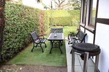 Sitzecke vor dem Bungalow