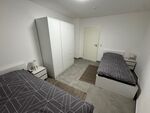 Kernsanierte Wohnung in Schwalbach für bis zu 6 Personen Picture 7