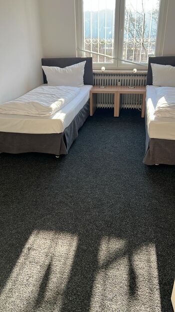 Monteurunterkunft 120m2 in Dillenburg - großer Garten - 24h Check in Picture 4