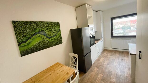 Monteursunterkunft vollmöbliert 4 Personen Arbeiterwohnung Bild 3