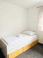 NIRO I Work-Stay, Top Lage, EZ, komfortabel, Parken, W-LAN Bild 4