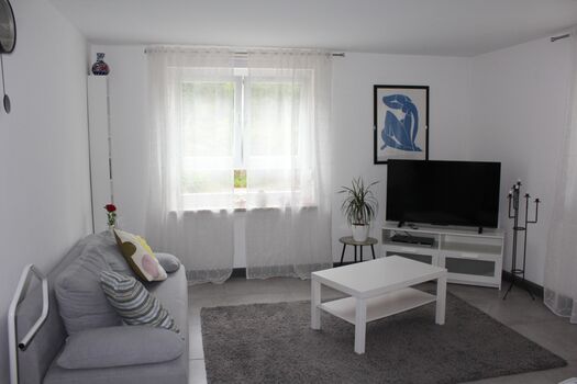 Wohn und Schlafzimmer