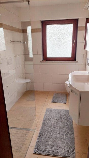 geräumige 3 Zi.wohnung Mühlacker (kostenloser PKW Stellpl.) Zdjęcie 3