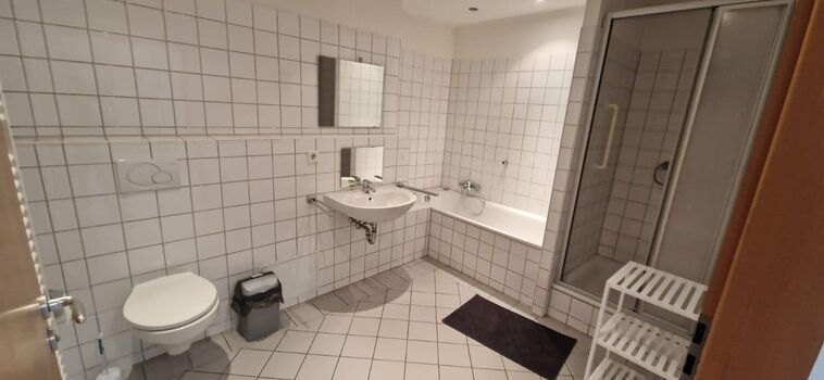 Große 4 Zimmer Wohnung mit Balkon und Parkplatz in Welver Bild 3