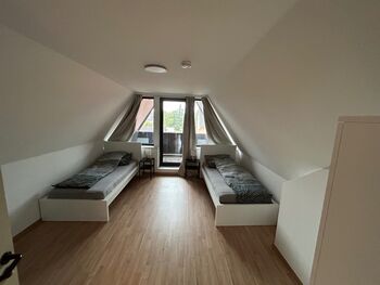 Große 4 Zimmer Wohnung mit Balkon und Parkplatz in Welver Bild 3