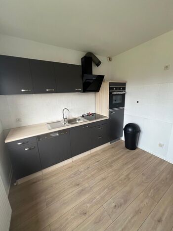 Kernsanierte 3-Zimmer Wohnung mit Balkon Bild 3
